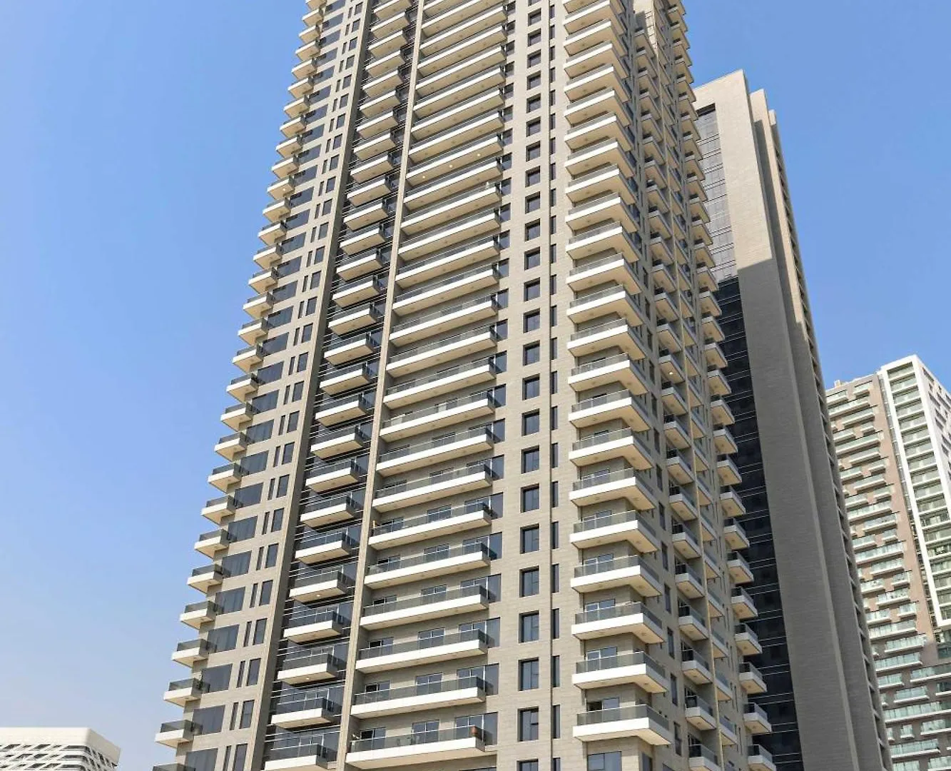 Ferienwohnung Silkhaus Comfy 1Bdr In Najmat Tower Near Reem Island Abu Dhabi Apartment